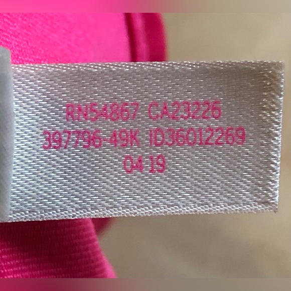 Victoria Secret Crop Tank Top Pink Cut Out Workout Stretch Women’s Medium - Picture 6 of 9